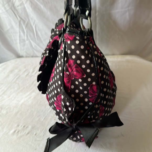 Betsey Johnson, floral purse - Picture 4 of 12